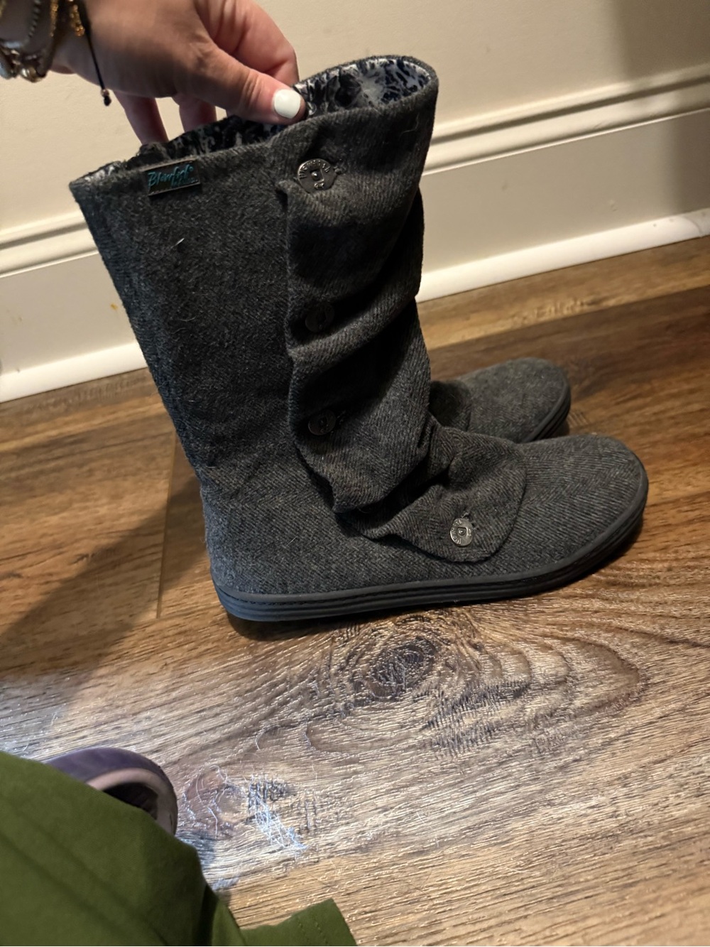 Blowfish Women's Gray Button Detail Ankle Boots with side zipper- Size 8
